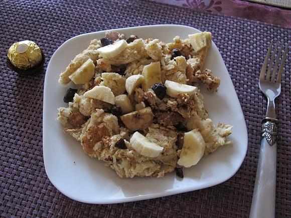 Kaiserschmarrn – Omlet cesarski z bananem i śliwką