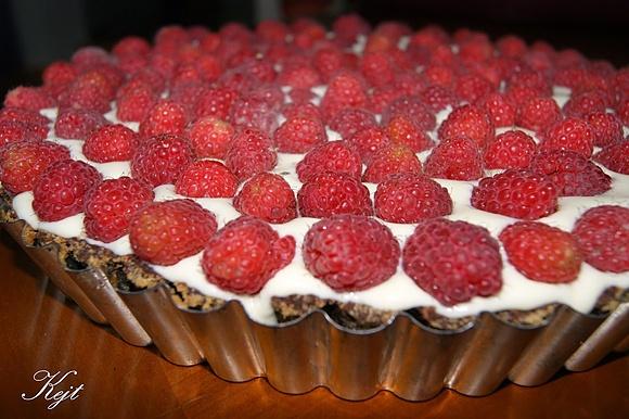 Tarta czekoladowo-kokosowo-malinowa