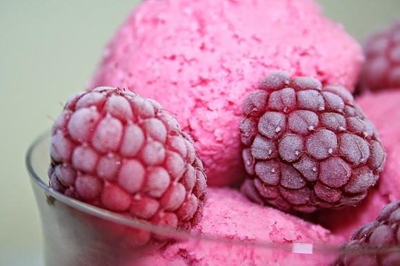 Lody malinowe