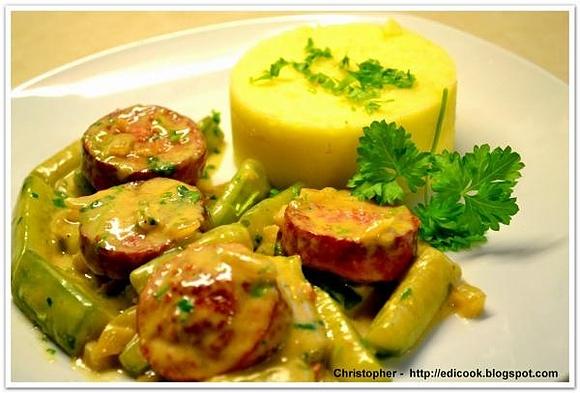Ogórkowe ragout z pulpecikami