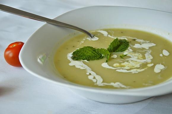 Zupa krem z cukinii