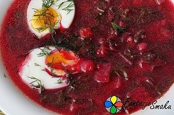 Botwinka - tradycyjna zupa na bazie botwiny i młodych warzyw