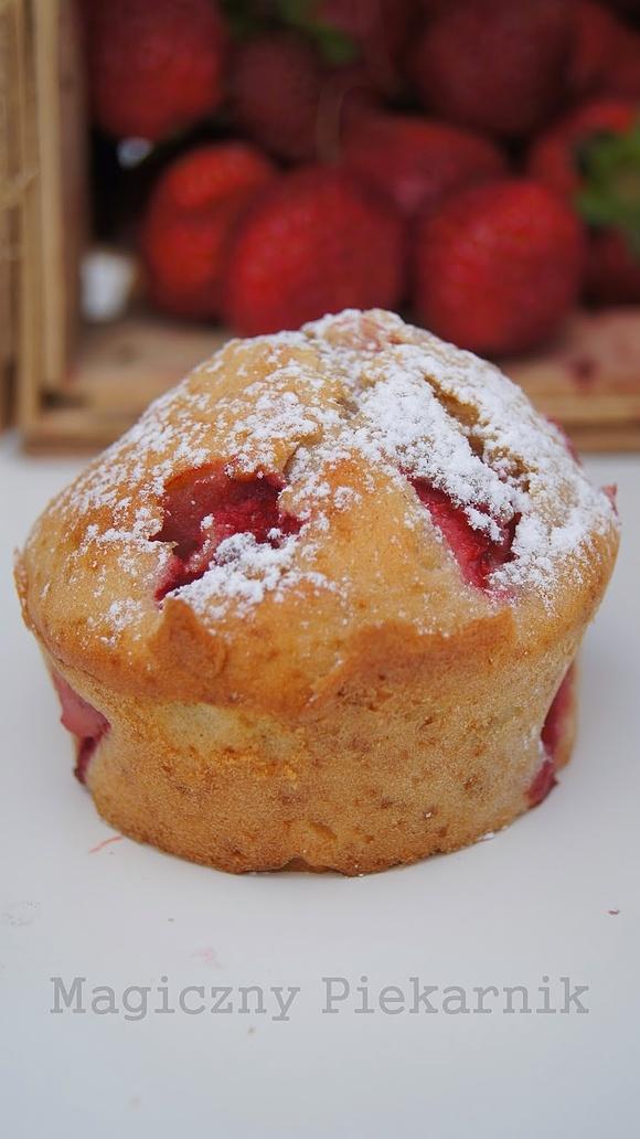 Muffiny z truskawkami