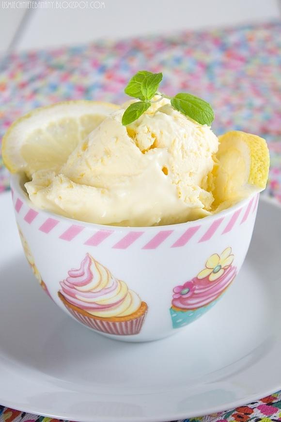 Lody cytrynowe z lemon curd