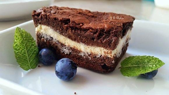 Mrożone brownies z sernikową wkładką