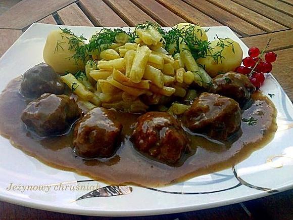 Klopsiki w sosie z aromatem grzybów
