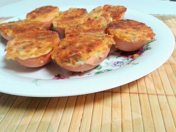Faszerowane jajka z pieczarkami i papryką