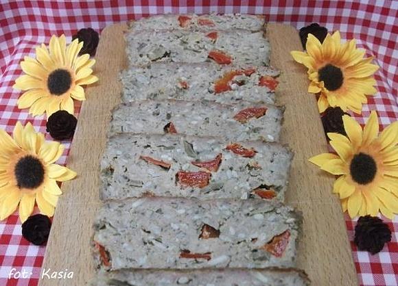 Pieczeń chlebowa z słonecznikiem