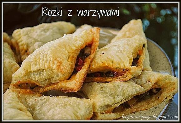 Warzywne rożki z ciasta francuskiego