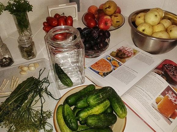 Domowa spiżarnia - przetwory na zimę