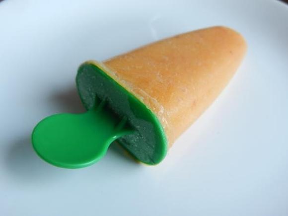 Jogurtowe lody nektarynkowe