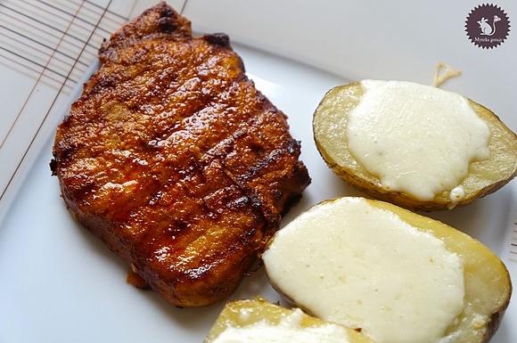Paprykowe kotlety z zapiekanymi ziemniakami