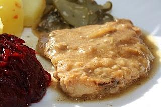 Schab w sosie własnym