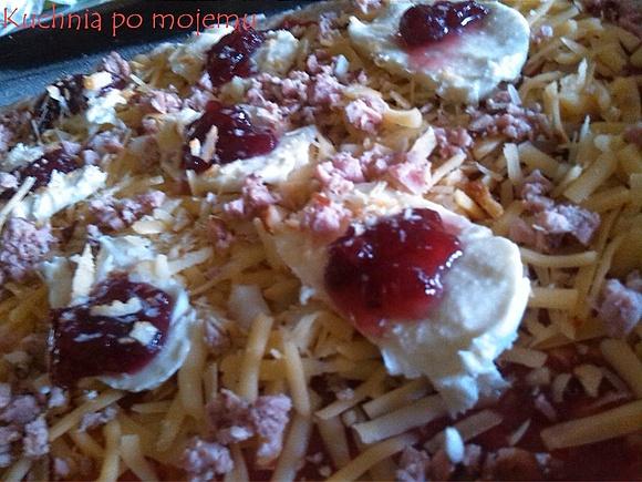 Spód do pizzy z mąki razowej - zdrowsze ciasto do fast fooda