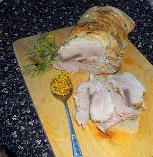 Zwijany boczek z cebulą czosnkiem i chili