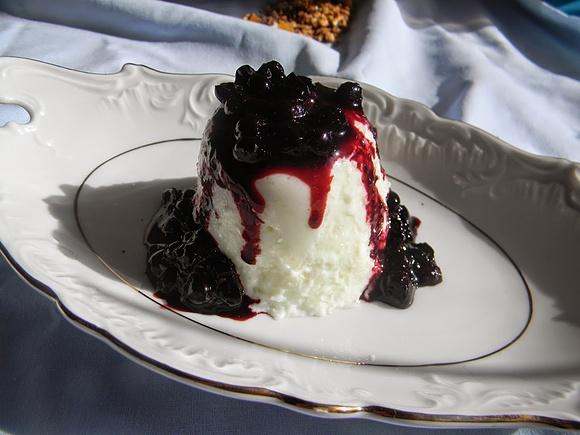 Dietetyczny deser a'la panna cotta