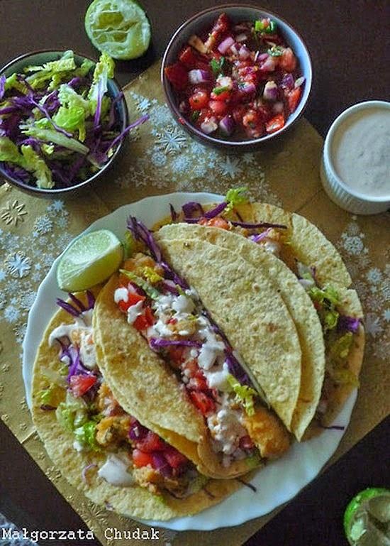 Baja fish tacos z świeżym pico de gallo