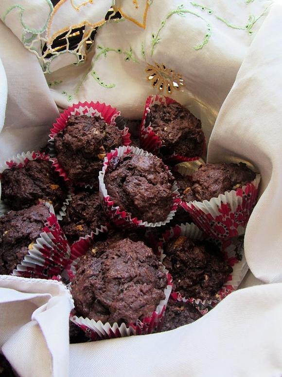 Muffinki czekoladowe z wiśniami