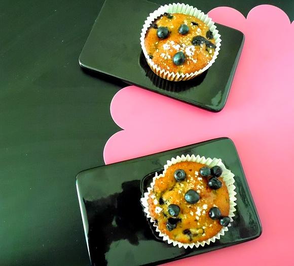 Muffinki z jagodami
