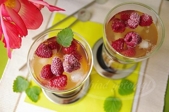 Mrożona zielona herbata - iced green tea
