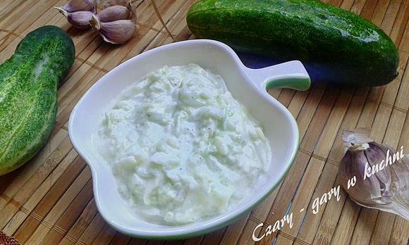 Sos tzatziki