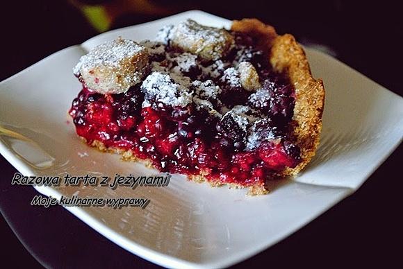 Razowa tarta z jeżynami