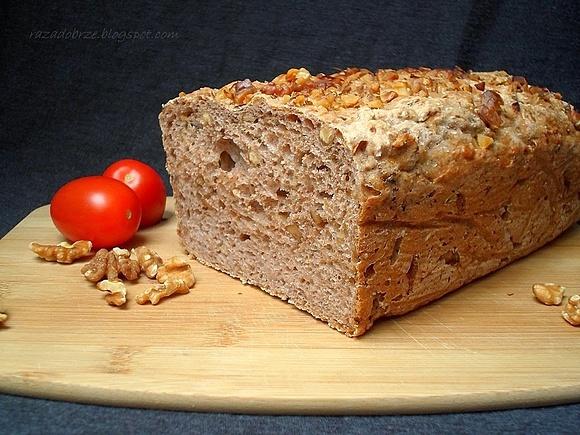 Chleb z cukinią