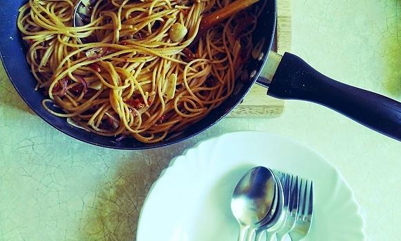 Pasta una luna z suszonymi pomidorami i pieczarkami