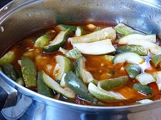 Ogórki z chili na zimę