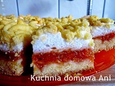 Kruche ciasto z brzoskwiniami