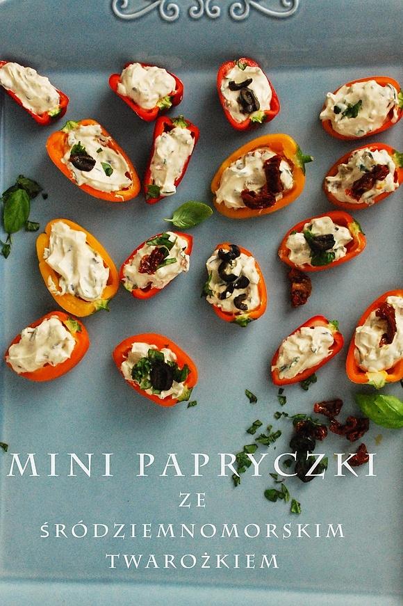 Mini papryczki ze śródziemnomorskim twarożkiem