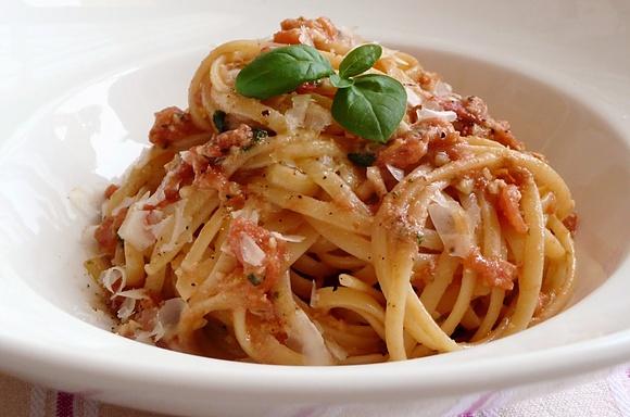 Makaron z pesto trapanese