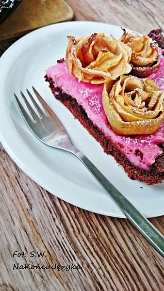 Tarta z zapiekanym budyniem i jabłkami