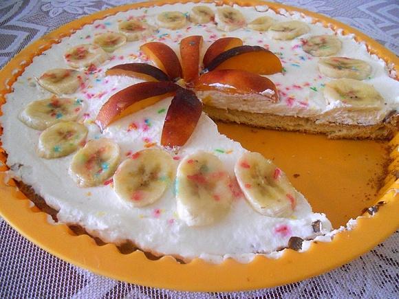 Biszkoptowa tarta z owocami