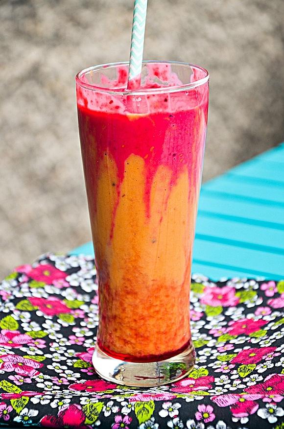 Smoothie morela malinowa z syropem malinowym