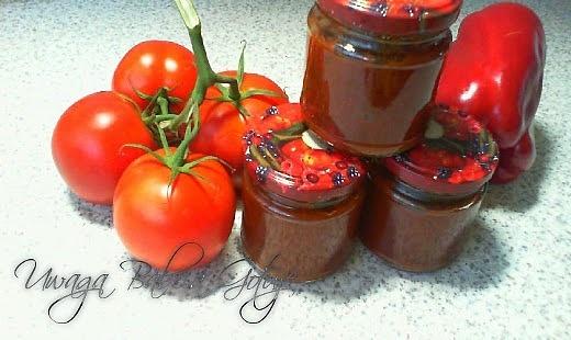 Domowy pikantny ketchup