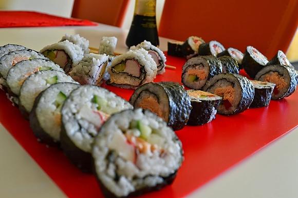 Futo maki sushi