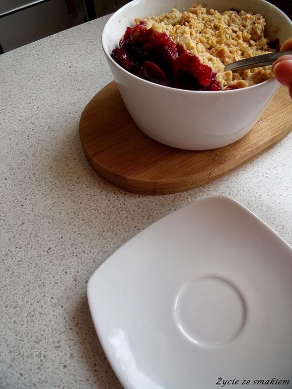 Crumble owsiane ze śliwkami