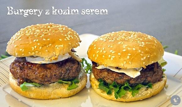 Domowy fast food: burgery z kozim serem