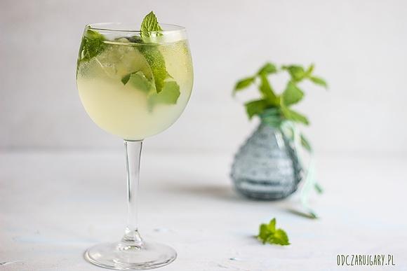 Martini Royale