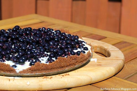Tarta z czarną porzeczką