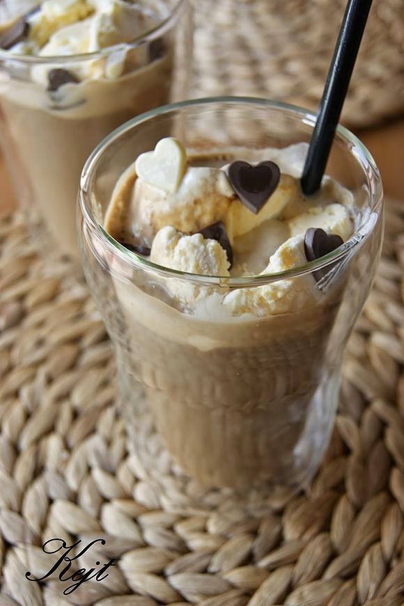 Smoothies czekoladowo-kawowe