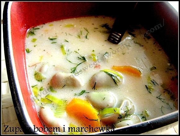 Zupa z bobem i marchewką