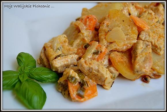 Zapiekanka ziemniaczano-schabowa