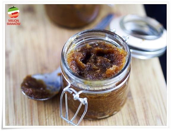 Krem z daktyli z chilli – słodki i ostry dodatek do pieczywa