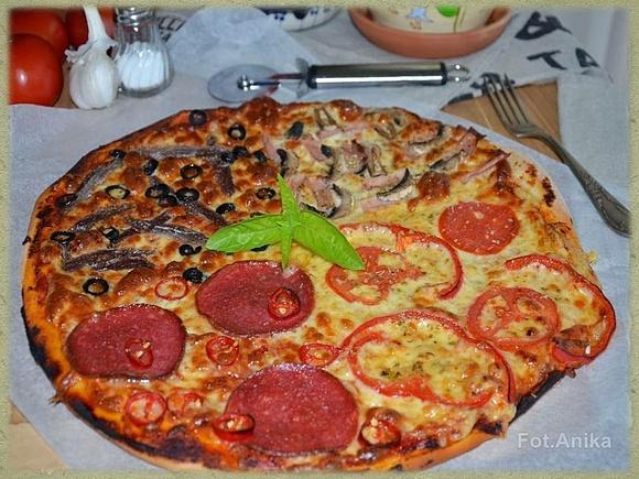 Pizza cztery smaki