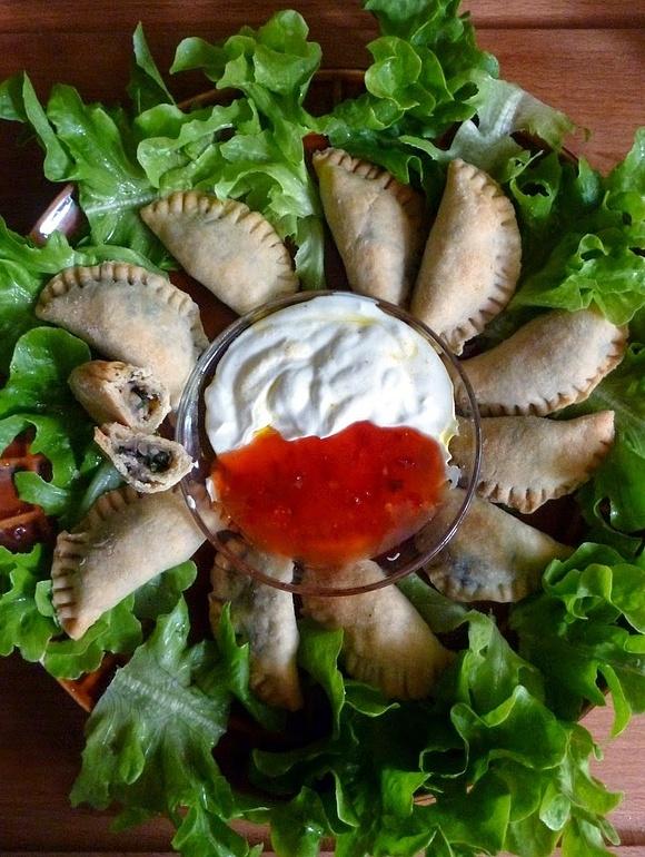 Karaibskie pierożki ze szpinakiem zapiekane
