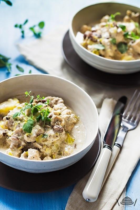 Kurczak w sosie gorgonzola z gałką muszkatołową