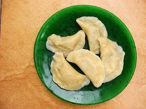 Pierogi z cukinią i mozzarellą