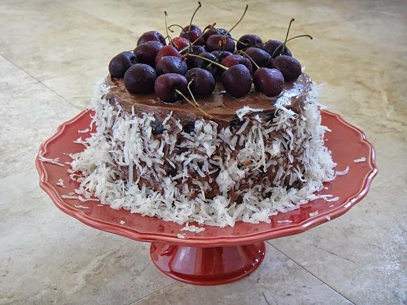 Tort czekoladowy z czereśniami